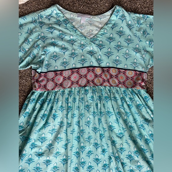 5/$25 Only Necessities spring colored mumu house dress size large 18/20 - Picture 2 of 8
